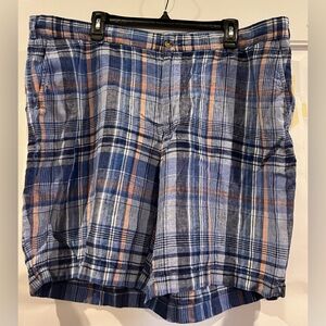 Peter Millar 100% linen size 42 plaid shorts